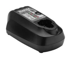 Makita 12 V Lithium-Ion Battery Charger 1 Pc